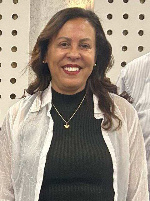 Crismária Alves Veloso da Silva
