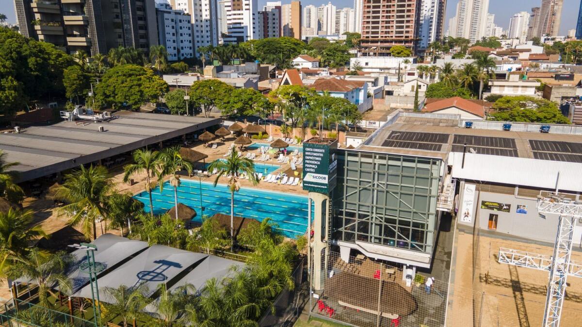 o_clube_de_engenharia_de_goias_visto_de_cima_27